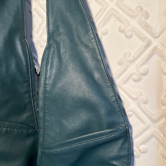 Sash Bag Genuine Leather Cross Body Bag Green/Teal Travel Pockets - Picture 11 of 15